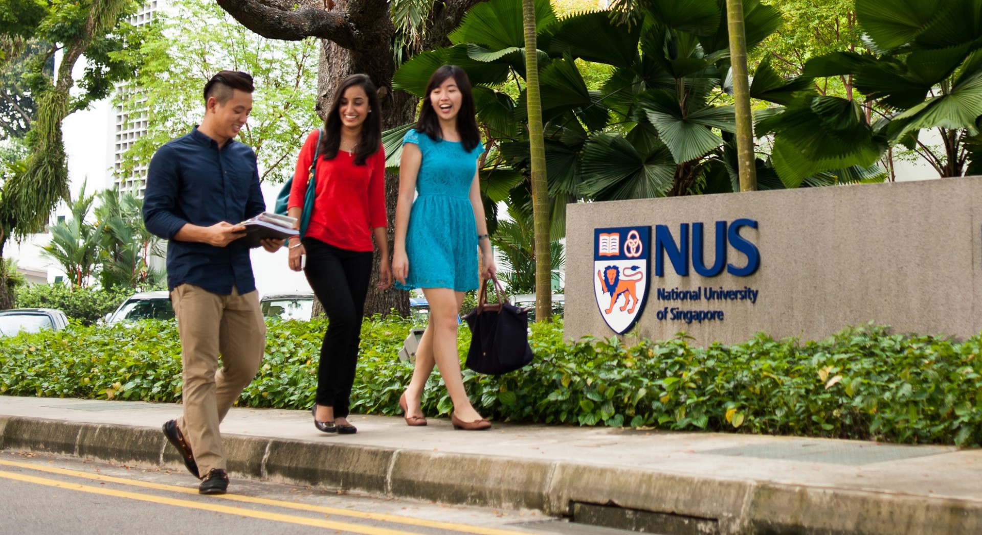 Participants can find out about trending topics related to the future economies and NUS’ exciting suite of master’s programmes at the virtual NUS Postgraduate by Coursework Fair 2022.