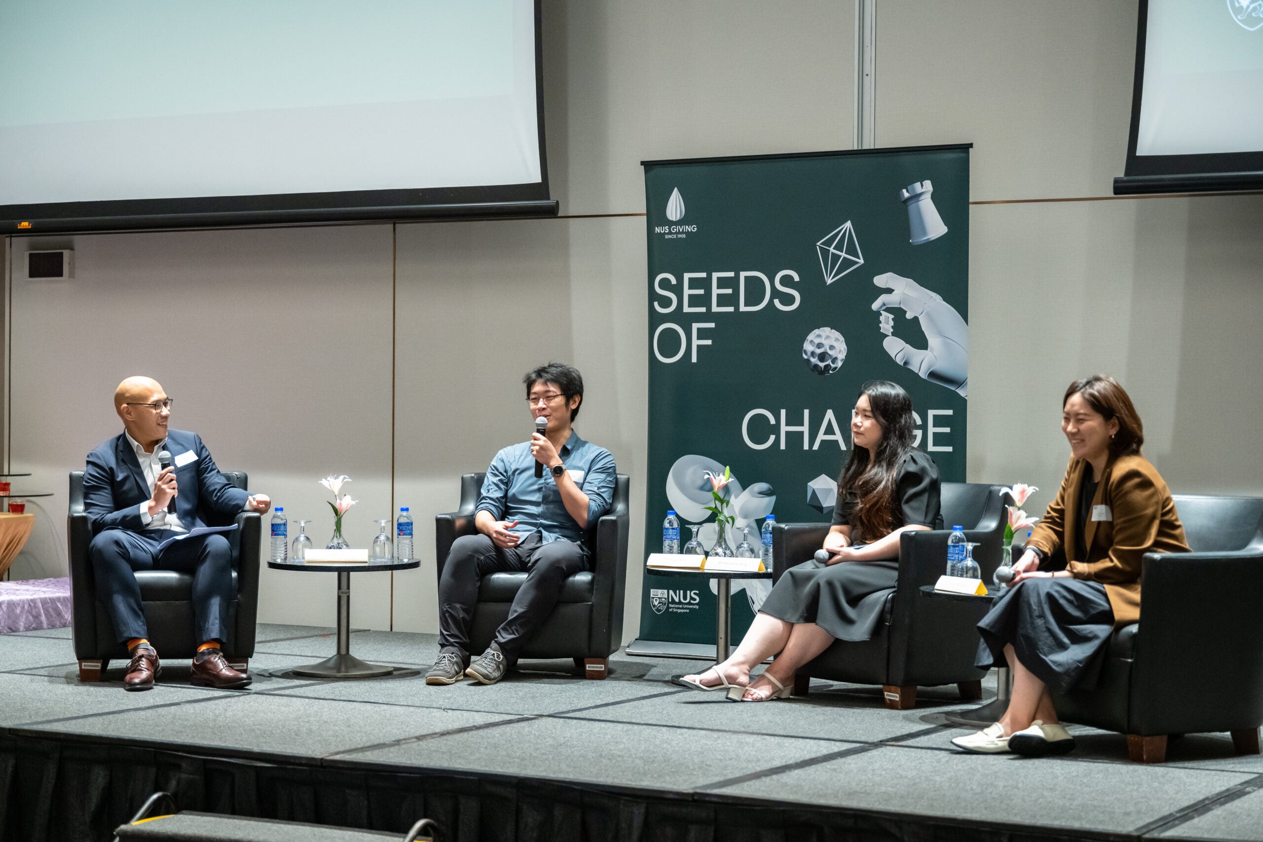 The guest speakers and moderator Dr Alvin Loo sat in a panel to field questions from the audience.