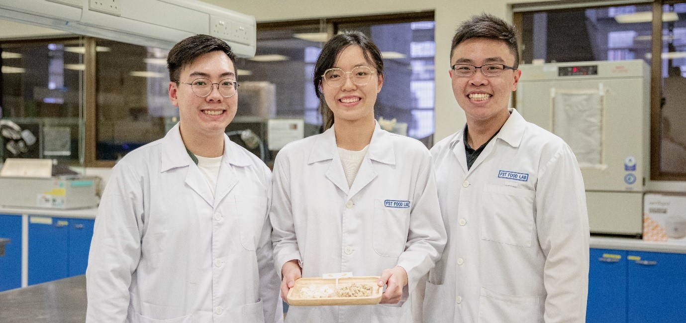 (From left) Jiro-meat founders Heng Chin Wee and Oh Kai Ling, with their mentor Dr Chua Jian Yong