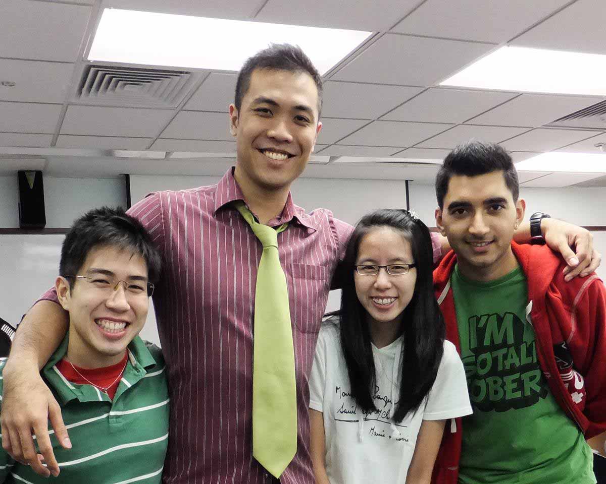 A colour-coordinated day in the classroom with some of my closest NUS physics friends.