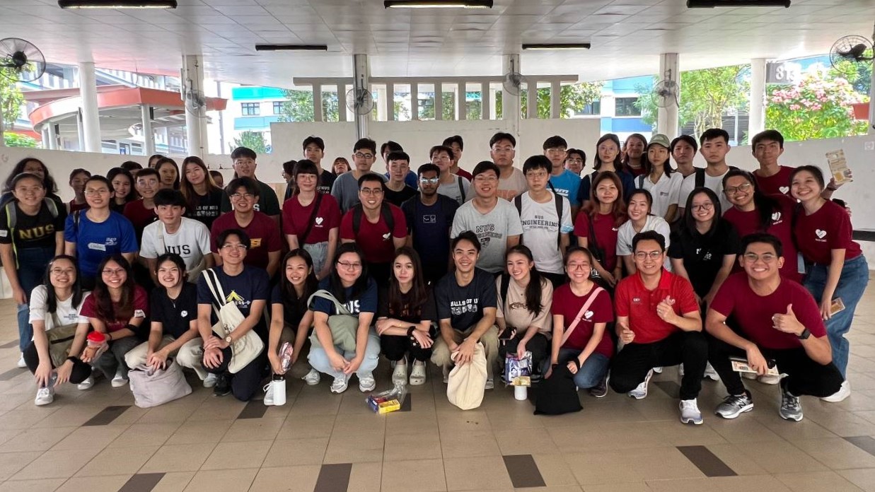 As part of the C.A.N. Consult under Project C.A.N. XXI, the student volunteers visited rental blocks to gather information about the residents’ preferred items and find out whether they required any assistance from the community centre.