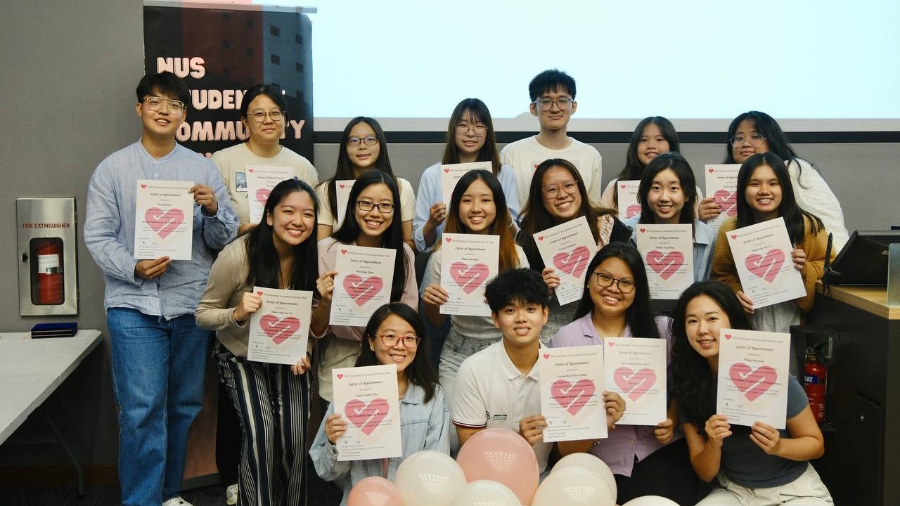 Led by Dewi (front row, second from right), the NUS CSC’s 23rd Management Committee plans to enhance the Club’s systems and processes to ensure volunteers are adequately trained, programmes remain relevant to meet the needs of the community, and a culture of leadership development is fostered for club volunteers.